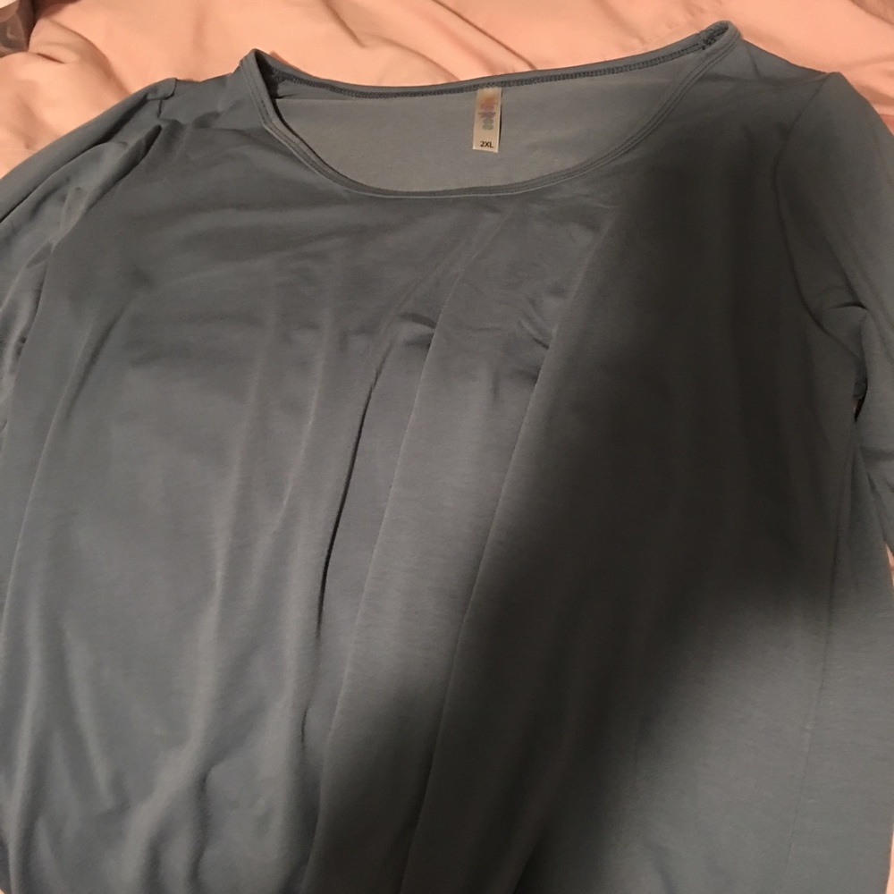 Lularoe long sleeve gray shirt